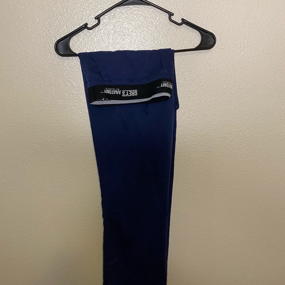 Scrub pants